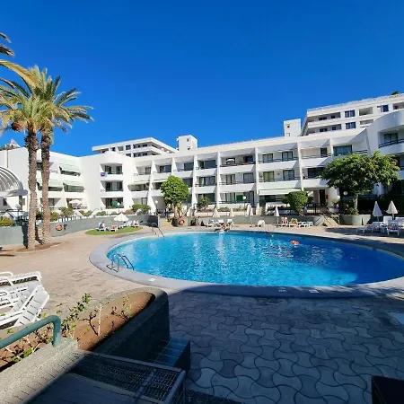公寓 Casa Palmera 3 Only 150 Metres To The Beach, Heated Pool, Wifi, Sat-tv, Balcony