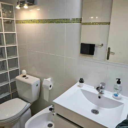 公寓 Casa Palmera 3 Only 150 Metres To The Beach, Heated Pool, Wifi, Sat-tv, Balcony