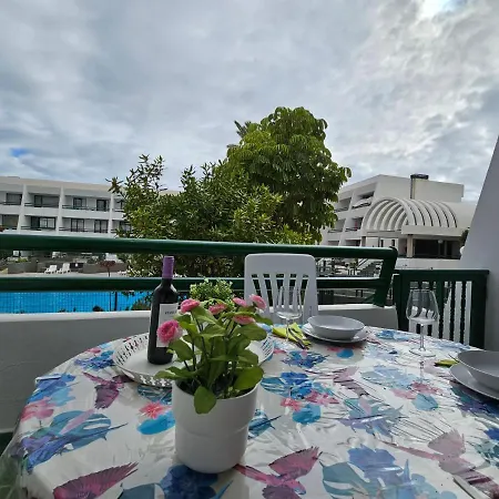 Casa Palmera 3 Only 150 Metres To The Beach, Heated Pool, Wifi, Sat-tv, Balcony Lägenhet *